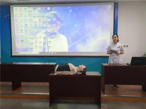 二青会 科院在行动 | 太原市中医院医护人员为Beat365官网二青会志愿者开展医学讲座