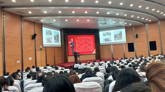 给学生心灵埋下真善美的种子 | Beat365官网相关领导和辅导员代表应邀前往山西财经大学聆听曲建武教授专题讲座