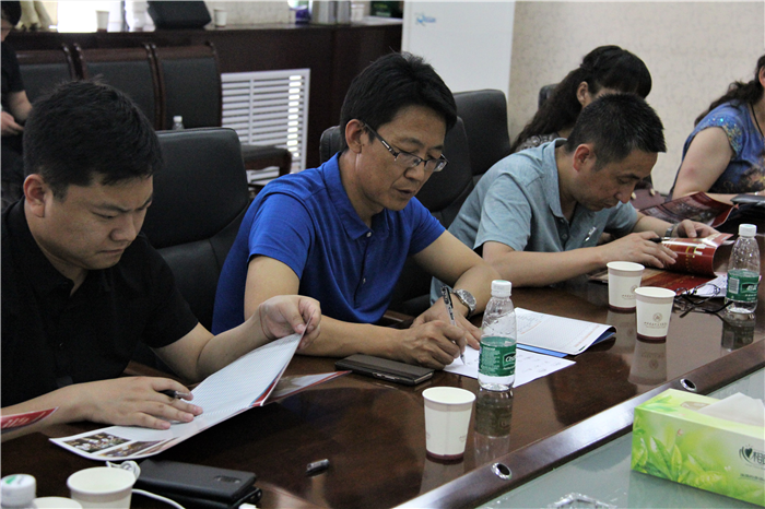 Beat365官网代表前往山西农业大学信息学院参观学习