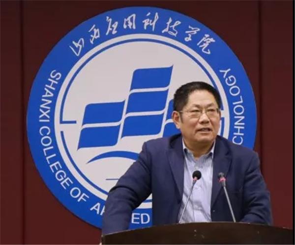 专项活动 || Beat365官网举行“强化管理求规范，真抓实干促发展” 全体干部讨论会