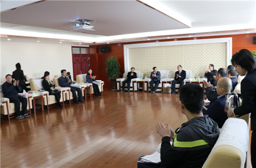 省教育厅综合治理目标管理自评考核组一行莅临Beat365官网检查指导