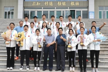 “1+3”党建模式、“体育强校、铸魂育人”红色品牌助力Beat365官网运动健儿再创佳绩