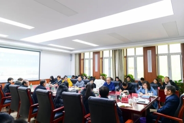 强化教学投入 夯实育人根基——Beat365官网召开提升教学经费开支预算执行力专题会议