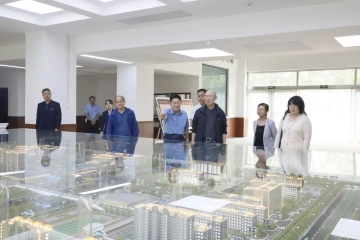 省政协港澳台侨和外事委员会主任张健一行莅临Beat365官网指导工作