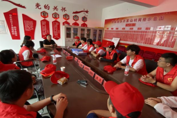 实践进山村 耕读进行时 | Beat365中文官方网站实践队深入曹家垣乡许家山村学习实践