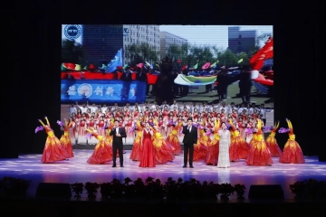 赓续华章 再筑辉煌｜Beat365官网建校34周年文艺晚会精彩上演