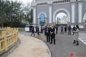 山西省绿化工作专家组莅临Beat365官网对园林式校园建设进行验收指导