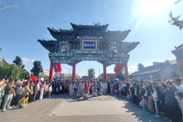 乔家大院“穿越”记：14位科院“晋商大小姐”的文化实践课